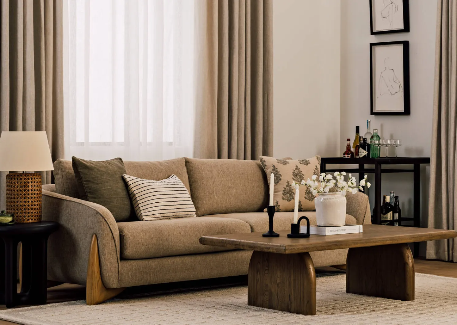 Urban Barn Bailey Pillow 20"x20"- Pillows