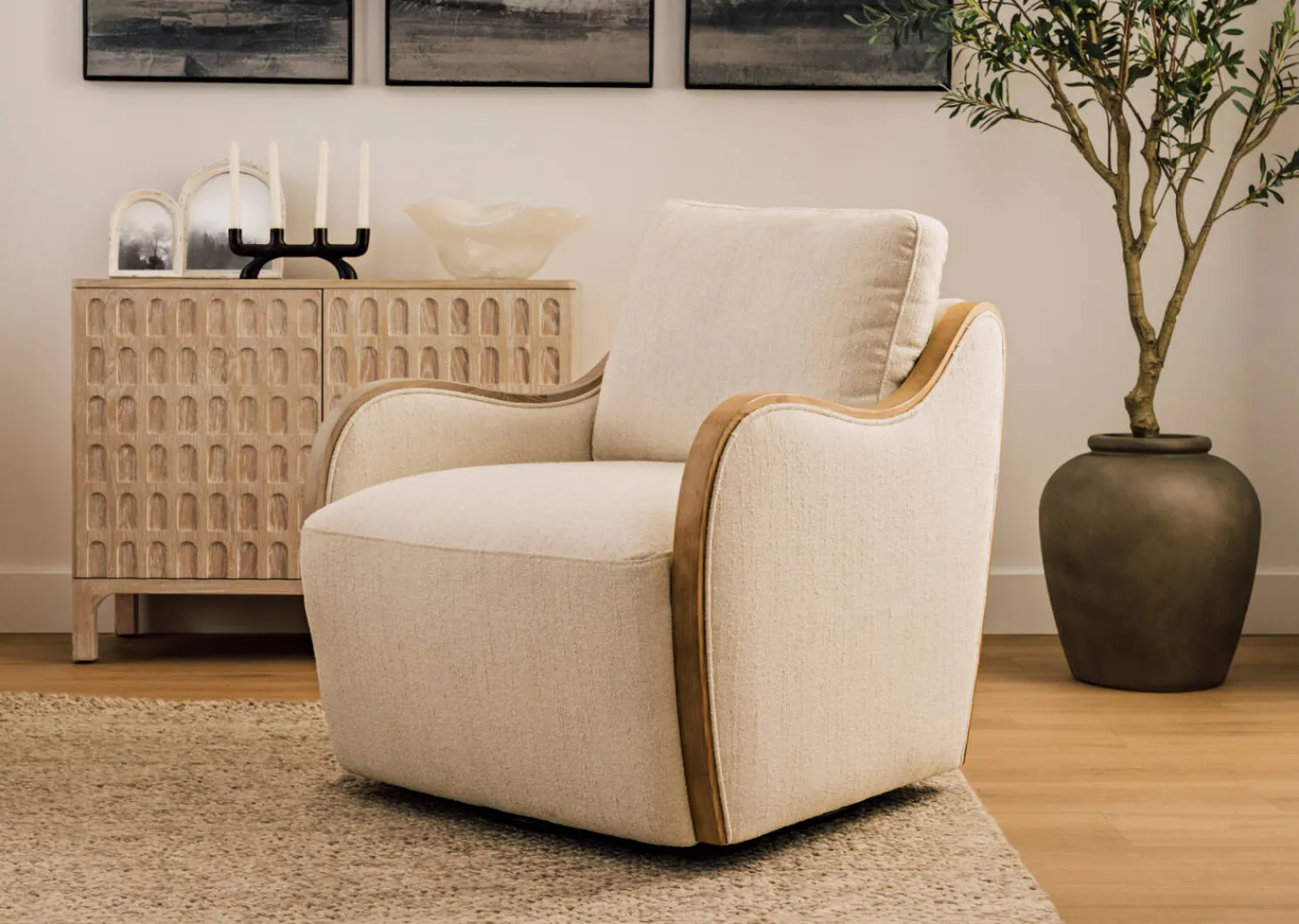 Urban Barn Contes Outdoor Planter- Vases & Planters