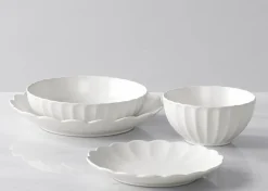 Urban Barn Pearse 16 piece Dish Set White- Dinnerware