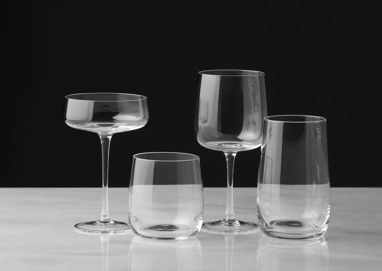Urban Barn Roderick Wine Glass- Glassware
