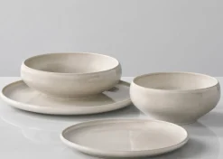 Urban Barn Thetis 16 Piece Dish Set Sand- Dinnerware