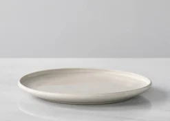 Urban Barn Thetis 16 Piece Dish Set Sand- Dinnerware