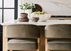 Urban Barn Tusket 16 piece Dish Set Brown- Dinnerware